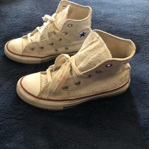 Kid Girl Converse